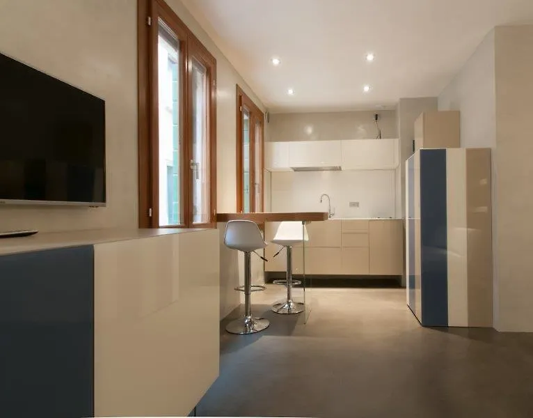 Regina Vittoria Frezzeria Apartment Venice