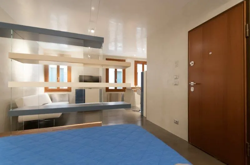 Apartmán Regina Vittoria Frezzeria Benátky